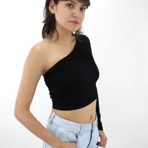 Blusa licra 1 manga de color negro